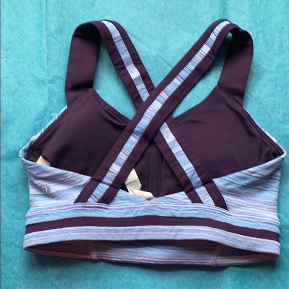 𝅺LULULEMON Rack Pack bra size 2 - Picture 2 of 4